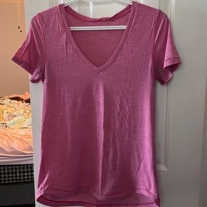 Lululemon t-shirt